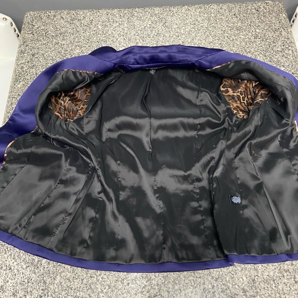 EXPRESS Design Studio Purple Thick Satin Fitted/Tailored One Button Blazer Sz 6 - Picture 8 of 17